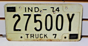 Targa Camion Vintage Indiana 1974 27500Y ~ Acciaio Pressato - Foto 1 di 2