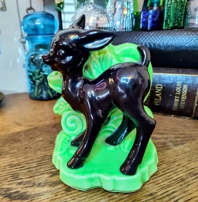 Mid Century Shawnee Deer Planter In Hard To Find Color Combination USA # 737 - Image 1 of 4