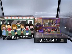Mattel Polly Pocket Friends Kompakt Sammler Spielset Central Perk Spielset NEU - Bild 1 von 13
