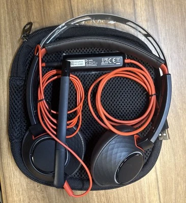 Poly Blackwire C5220 Headset With Storage Case Brand New - Image 1 of 4