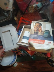 Consumer Cellular Avid 589 Smartphone BOX AND BOOKS ONLY - Picture 1 of 9