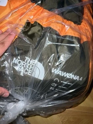 The North Face Wawona 4-Person Tent Agave Green/Asphalt Grey New Double Wall New - Image 1 of 3