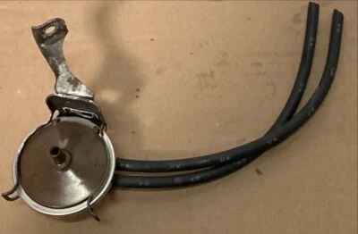 92-96 LEXUS ES300 3.0L EGR КЛАПАН РЕЦИРКУЛЯЦИИ ВАКУУМНЫЙ МОДУЛЯТОР 25870-62020 - Изображение 1 из 3