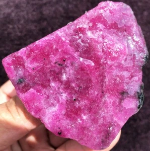 197,5 g Museo!!! Rubí rojo natural en gema de cristal de zoisita verde espécimen ie1183 - Imagen 1 de 12