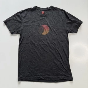 2046 Print Shop Super Wolf Blood Moon T-Shirt Adult XS Space Science Tee Eclipse - Picture 1 of 9