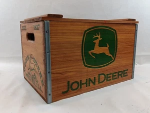 John Deere aufklappbare Holz Gamer Box Kiste Schachbrett Deckel mit Dame - Bild 1 von 21