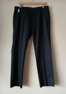 Haggar Pants Mens Size 36W X 30L NWT Flat Front Straight Leg Black - Picture 1 of 12