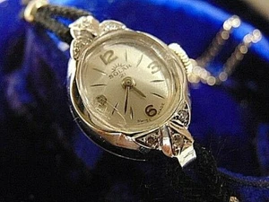 SOLAR 14 KT WHITE GOLD SWISS Ladies 21 jewel + diamonds Wrist Watch with Box - Picture 1 of 8