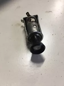 68-76 BMW E10 1600 2002 2002ti 2002tii USED DASHBOARD Cigarette lighter - Picture 1 of 4