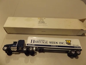 1/64 HERITAGE SEEDS INC., 1st. Edition,  Ford LTL-9000, #1331 - Picture 1 of 5