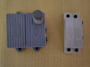 Ademco Door Magnetic Contact Plus Window Contact Works - Picture 1 of 10