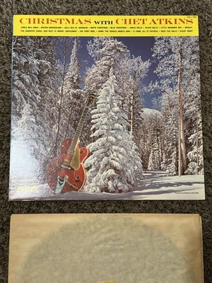 Christmas With Chet Atkins LP RCA Stereo Rockabilly Holiday VG/VG+ Combine Ship - Image 1 of 3