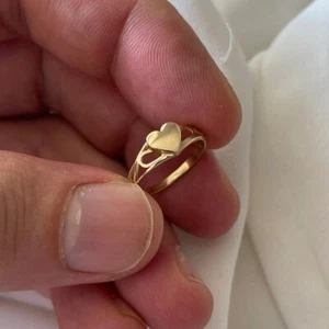 Genuine 9CT Yellow Gold Babies Ring Babies' Signet Heart Ring F-O Sizes Gift Box - Picture 1 of 6