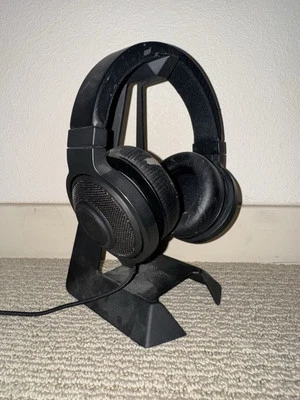 Razer Kraken Wired Gaming Over-Ear Surround Sound Headphones In Black - Image 1 of 4