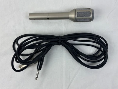 Vintage Realistic 33-922 Dual Response Dynamic Microphone w/ Cable UNTESTED - Image 1 of 4