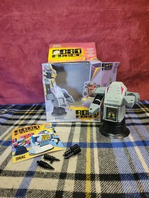 Figura de acción robot dictador enemigo ROBO FORCE 1984 de colección con caja Foto 1 de 4