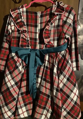 Vestido de Navidad para niñas pequeñas talla 4 funciona a lo grande se ve genial con botas y sombrero Foto 1 de 2