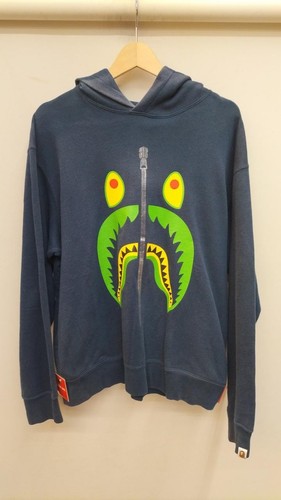 A BATHING APE (BAPE) Felpa pullover con cappuccio A Bathing Ape Navy Shark usata