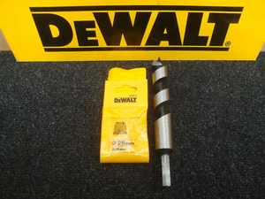DEWALT DT4618 200MM X 26MM WOOD AUGER DRILL BIT - Picture 1 of 1