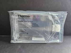 Thermo Scientific Culture Flask with Filter Cap 500 cm2 Case of 32 Flasks - Picture 1 of 7