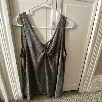 Old Navy Shirt Women L Sleeveless  - Image 1 of 4