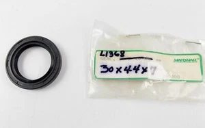 NOS MARSHALL OIL SEAL L1368 30X44X7 - Picture 1 of 1