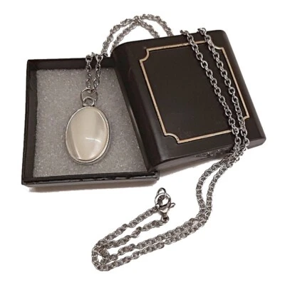 Anhänger Der Perlmutt Oval 13x18 MM Mit Kette 50 CM Stahl Edelstahl Und Etui - Bild 1 von 2