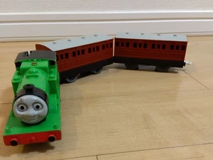 Thomas & seine Freunde Plarail Trackmaster TOMY Oliver Green Japan seltene grüne Geschenke - Bild 1 von 5