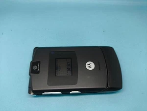 Motorola V3 Edge Black Mobile Phone Good Condition - Picture 1 of 6