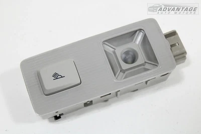 2018-2024 VOLKSWAGEN TIGUAN REAR LEFT OVERHEAD ROOF DOME LIGHT READING LAMP OEM - Image 1 of 4