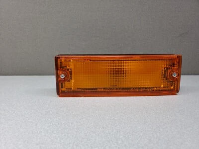 Парковочный фонарь со стороны водителя - подходит для Isuzu Amigo 1989-1994 годов выпуска и Honda Passport 1994-97 годов выпуска - Изображение 1 из 3