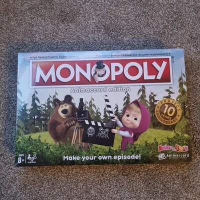 BRAND NEW SEALED MONOPOLY - Masha & Bear Animaccord Edition English/Russian   - Image 1 of 2