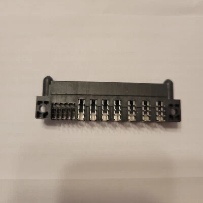 Amphenol PwrBlade® 51915-078LF Backplane connector - Image 1 of 3
