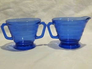 Hazel-Atlas Moderntone Creamer e Zucchero (2 set) - Foto 1 di 1