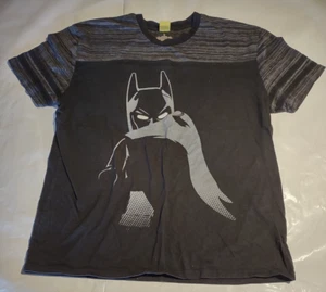 Lego Batman Movie Men's XL Black and Gray Tee Shirt Dark Knight - Picture 1 of 4