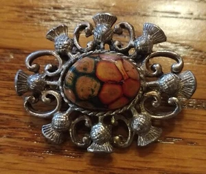 Vintage Celtic Scottish Thistle Brooch Pin Pewter Cabochon - Picture 1 of 2