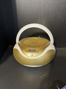 Memorex gold / white cd/mp3 boombox with digital AM/FM Radio Model MP4047no cord - Picture 1 of 10