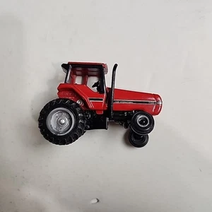 Ertl Farm Machines Case International Tractor 7130 Diecast 1:64 Scale - Picture 1 of 10