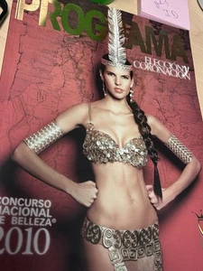 Miss Universe Miss Colombia , señorita Colombia Pageant program book , rare - Picture 1 of 4