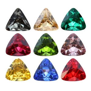 AUREA Cristalli A4722 Triangolo Pietre Fantastiche Cristalli * Molti Colori - Foto 1 di 17