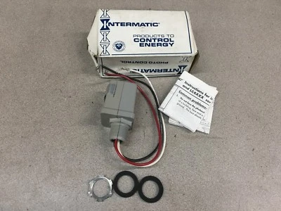 New in box intermatic photo control K4121 - Image 1 of 4