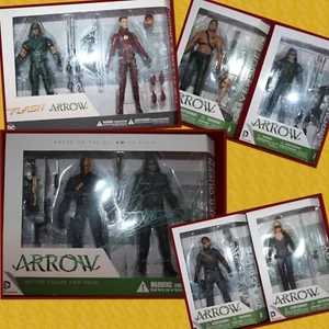 ๐น DC Collectibles CW Arrow LOT of 8 Figures Stephen Amell Autograph COA ๐น - Picture 1 of 10