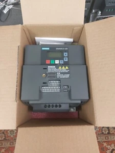 Siemens 6SL3210-5BB23-0BV1 SINAMICS V20 1AC 200-240 V 3 kW - Bild 1 von 1