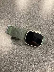 Apple Watch Ultra A2622 49mm LTE Titanium ZABLOKOWANY PRZECZYTAJ OPIS - Zdjęcie 1 z 5