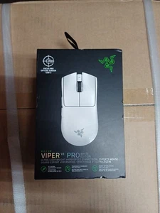 Razer Viper V3 Pro - Ultra-lightweight Wireless Esports Gaming Mouse -White- NEW - Picture 1 of 1