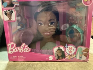 Mattel Barbie Peluquería Muñeca Cabeza Color Revelar Nueva Caja Dañada - Imagen 1 de 2