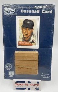 Whitey Ford / Topps / Porcelain Baseball Card # 207 / Whitey Ford - Picture 1 of 4
