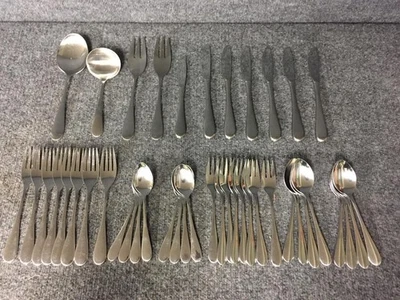 Oneida Omni 43 Pc Flatware Set - Service for 8 + Serving Set - Image 1 of 4