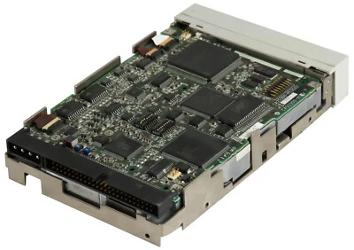 Lauftwerk Fujitsu M2513A2 CA01338-B201 SCSI 50-PIN Optical Drive 3.5 " - Image 1 of 2