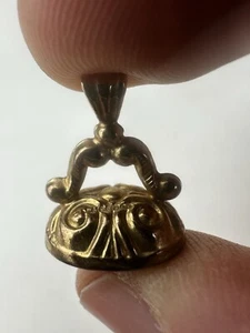 Vintage 9 Carat Yellow Gold Intaglio Seal Fob Roman Pendant Hallmarked 1.84 gm - Picture 1 of 13
